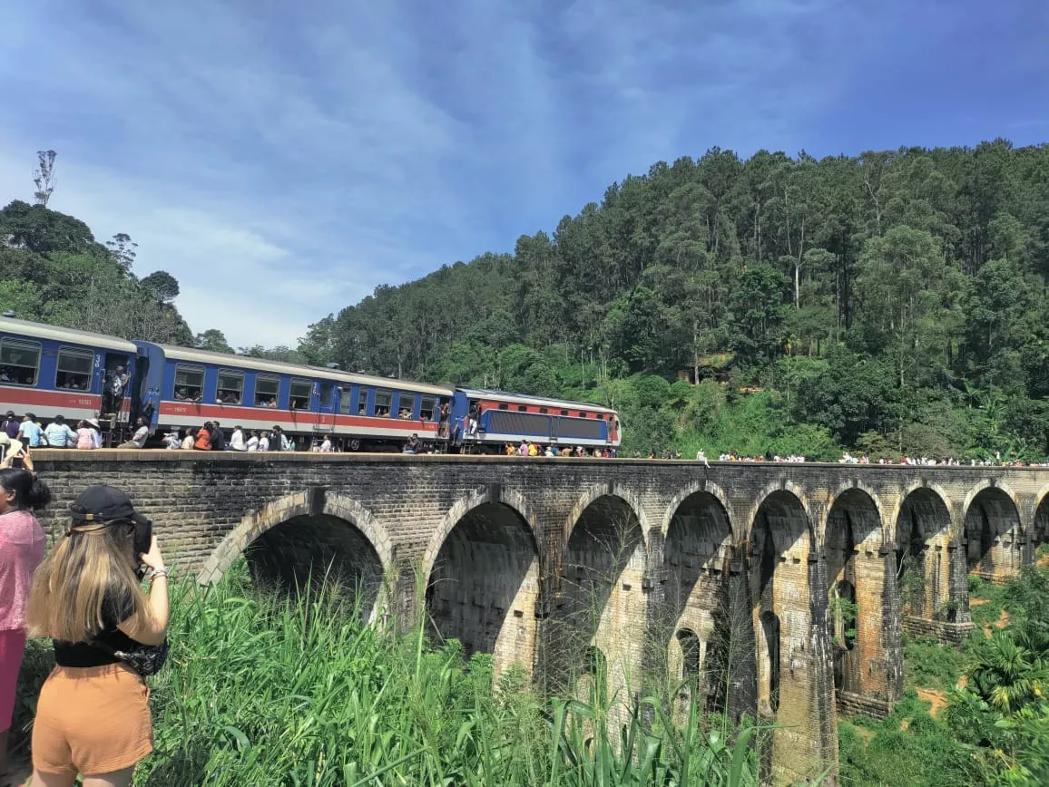 Nine arches bridge, Ella train ride, Sri Lanka
