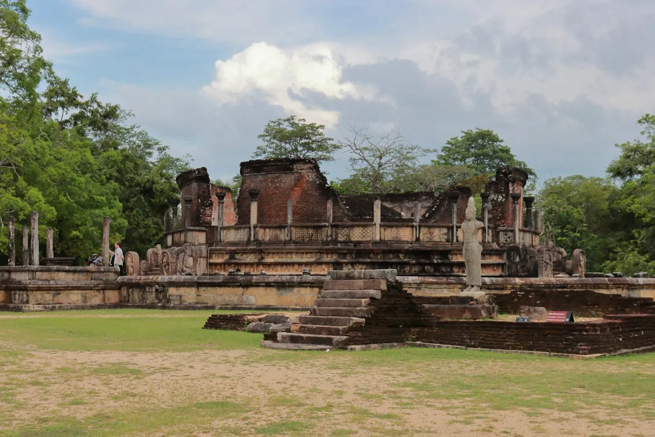 Ruins 2Polonnaruwa Sri Lanka